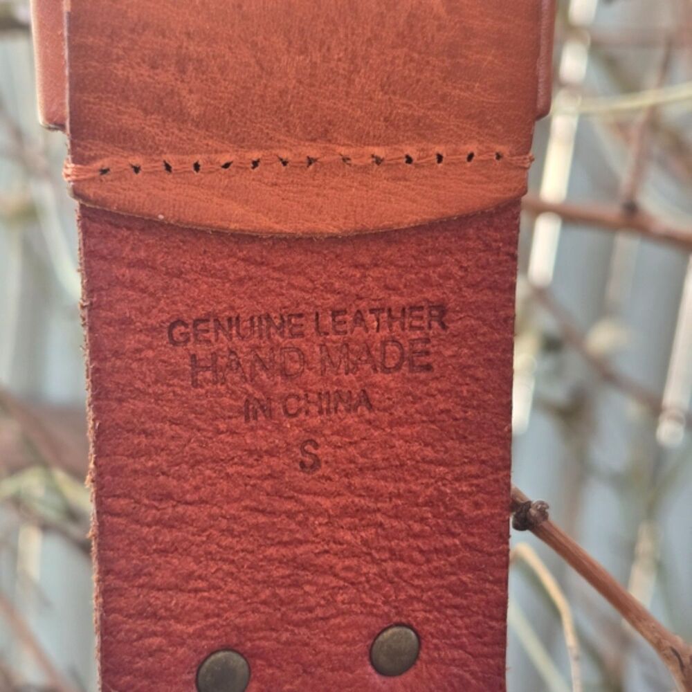 Linea Pelle Studded Leather Belt Size S Genuine Leather Solid Brass Buckle Brown - Picture 7 of 7